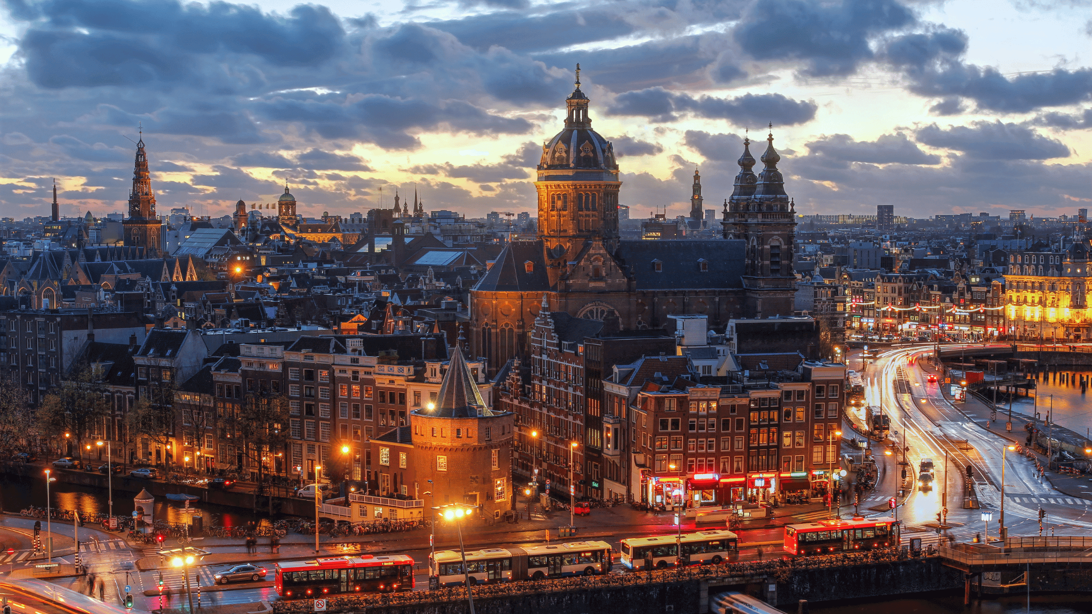 Host Global | Netherlands City view