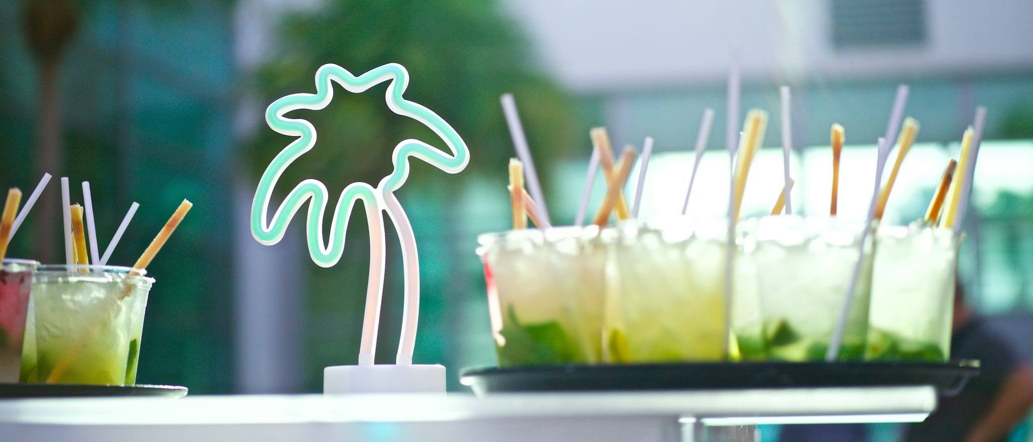 Drinks with a neon Palm tree