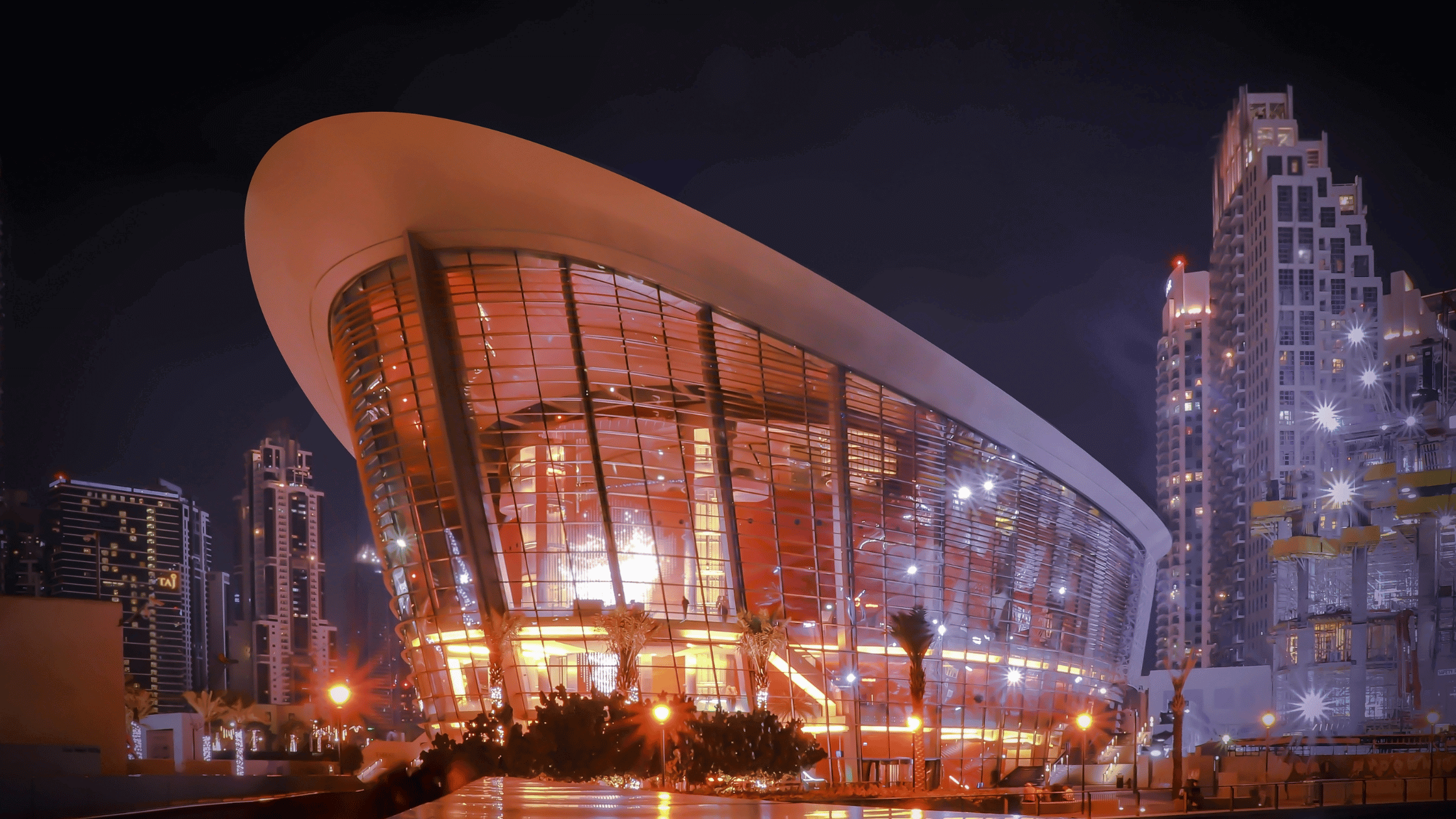 Dubai Opera House at night