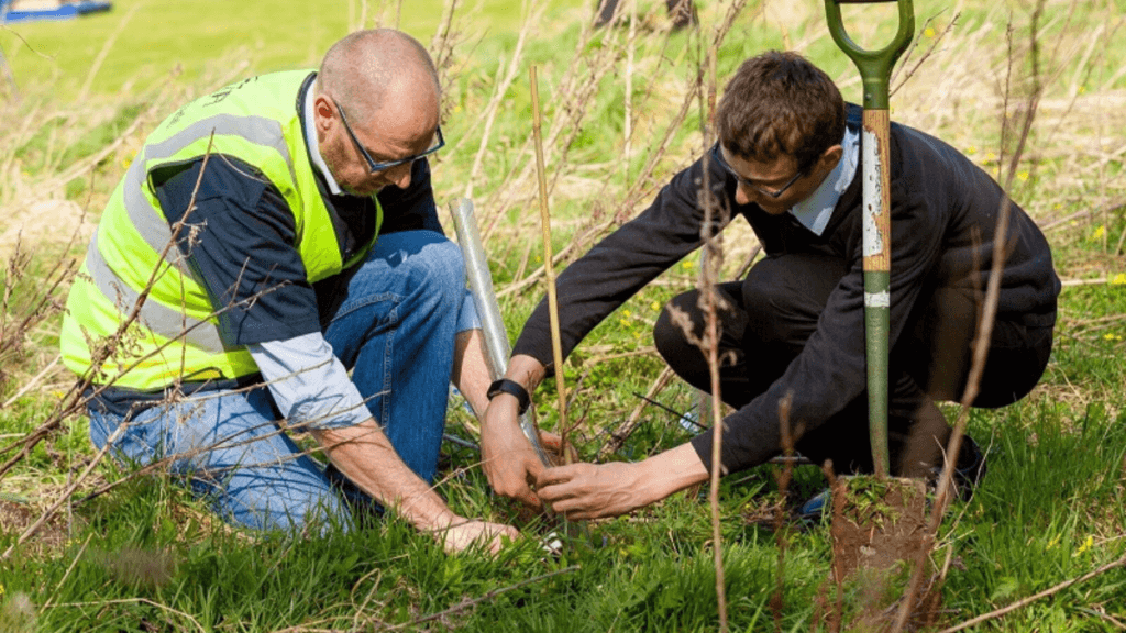 Carbon Footprint _ Tree Planting Event _ Creators of Live, a Hosts Global Member